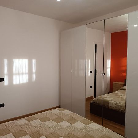 Appartement La Vecchia Aquila à Aoste Extérieur photo
